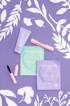 Just For You: A Few Of My Favorite Things -Justcuts Online Shop 230627 Florence Q465928 2700x4070 9725384e cb44 4c58 bfbf 15e5008ef334