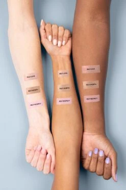 Self-Reflecting Highlighter 15 Self-Reflecting Highlighter -Justcuts Online Shop DTC highlighterstick 2700x4070 14c8e3fb 56cb 4c6e 8c1b 938c05aa07fc