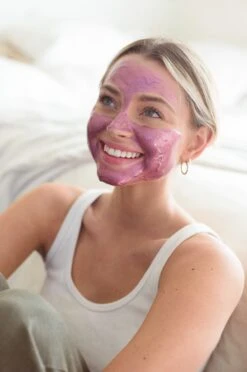 Mind Glowing Peel Off Mask 11 Mind Glowing Peel Off Mask -Justcuts Online Shop FlorenceFeb2022 128 2700x4070 26601e0f 3956 4bf7 9d0b 0476ef4e8d9c