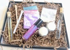 Kids DIY Lava Lip Gloss And Natural Mineral Makeup Kit